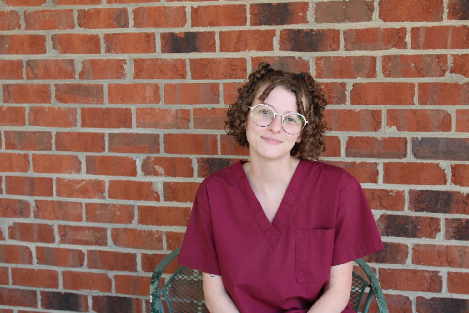 Emma W., Veterinary Assistant Emma W., Veterinary Assistant